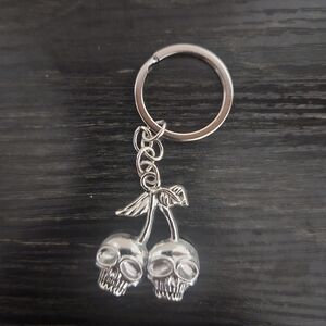 🌺 Lot B/E Silver Cherry Skull Keychain #2